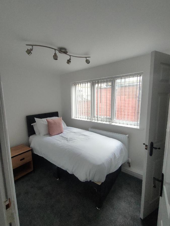Lovely Refurbished Apartments, Morecambe Promenade Exterior foto