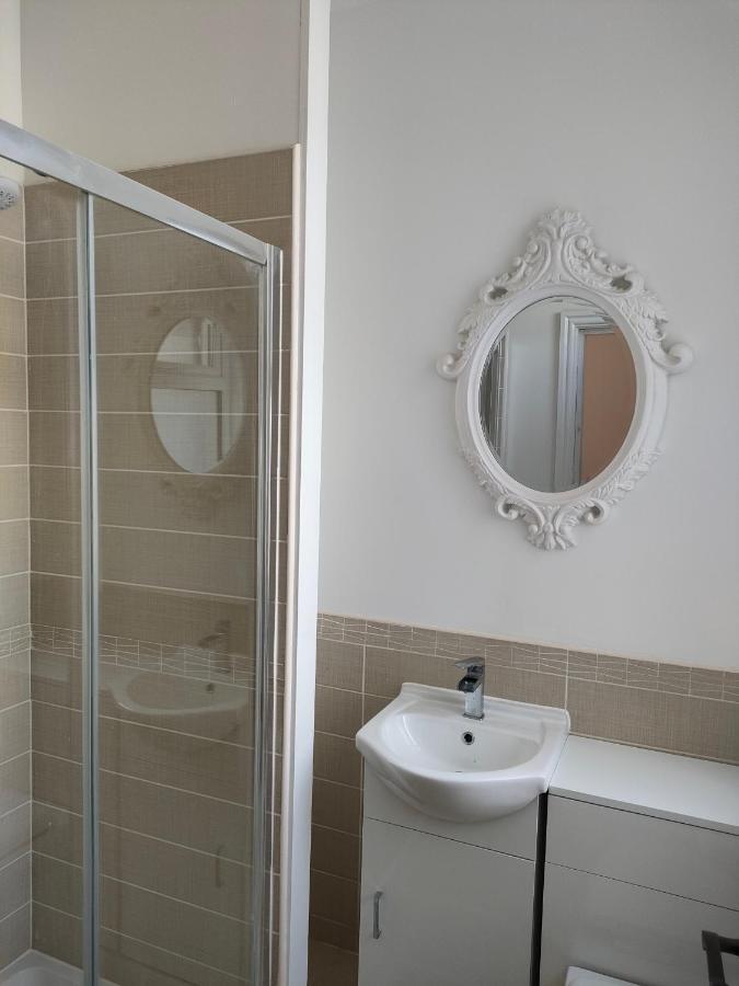 Lovely Refurbished Apartments, Morecambe Promenade Exterior foto